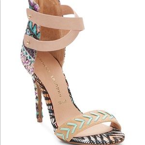 🔥Chinese Laundry🔥Multicolored heels